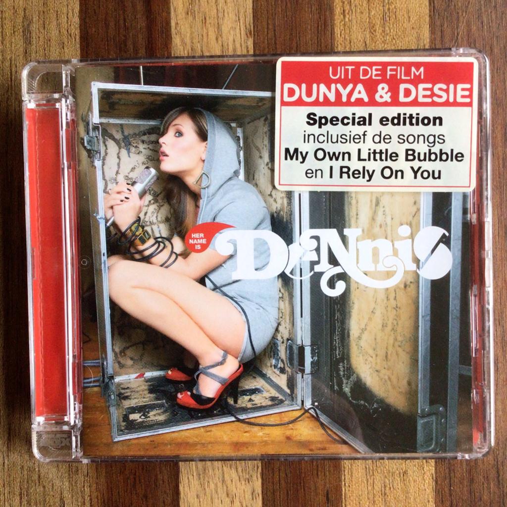 Dennis - Dunya & Desie, Cd's en Dvd's, Ophalen of Verzenden, Zo goed als nieuw