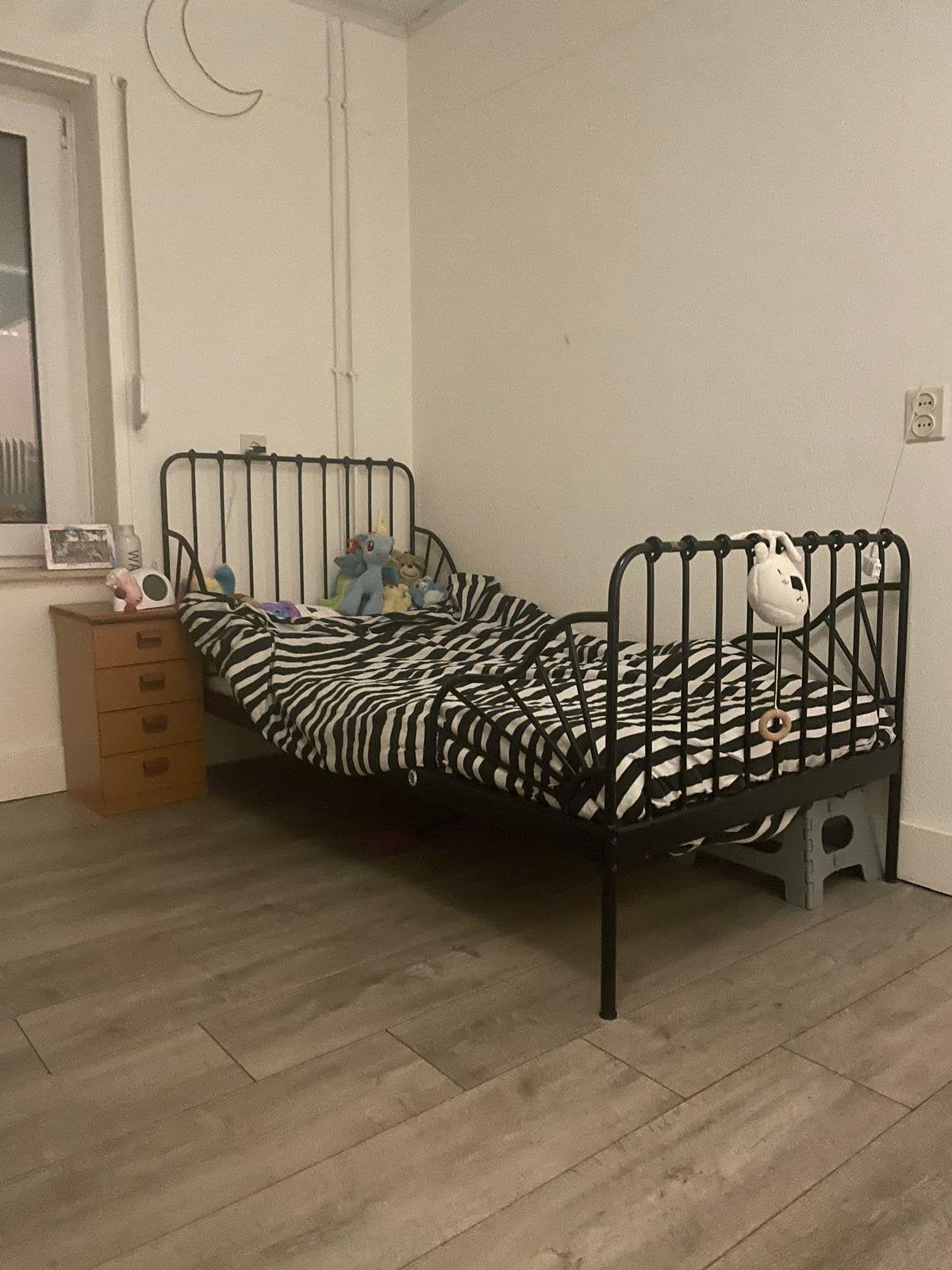 Meegroeibed, Ophalen, Zo goed als nieuw, 180 cm of meer, 70 tot 85 cm