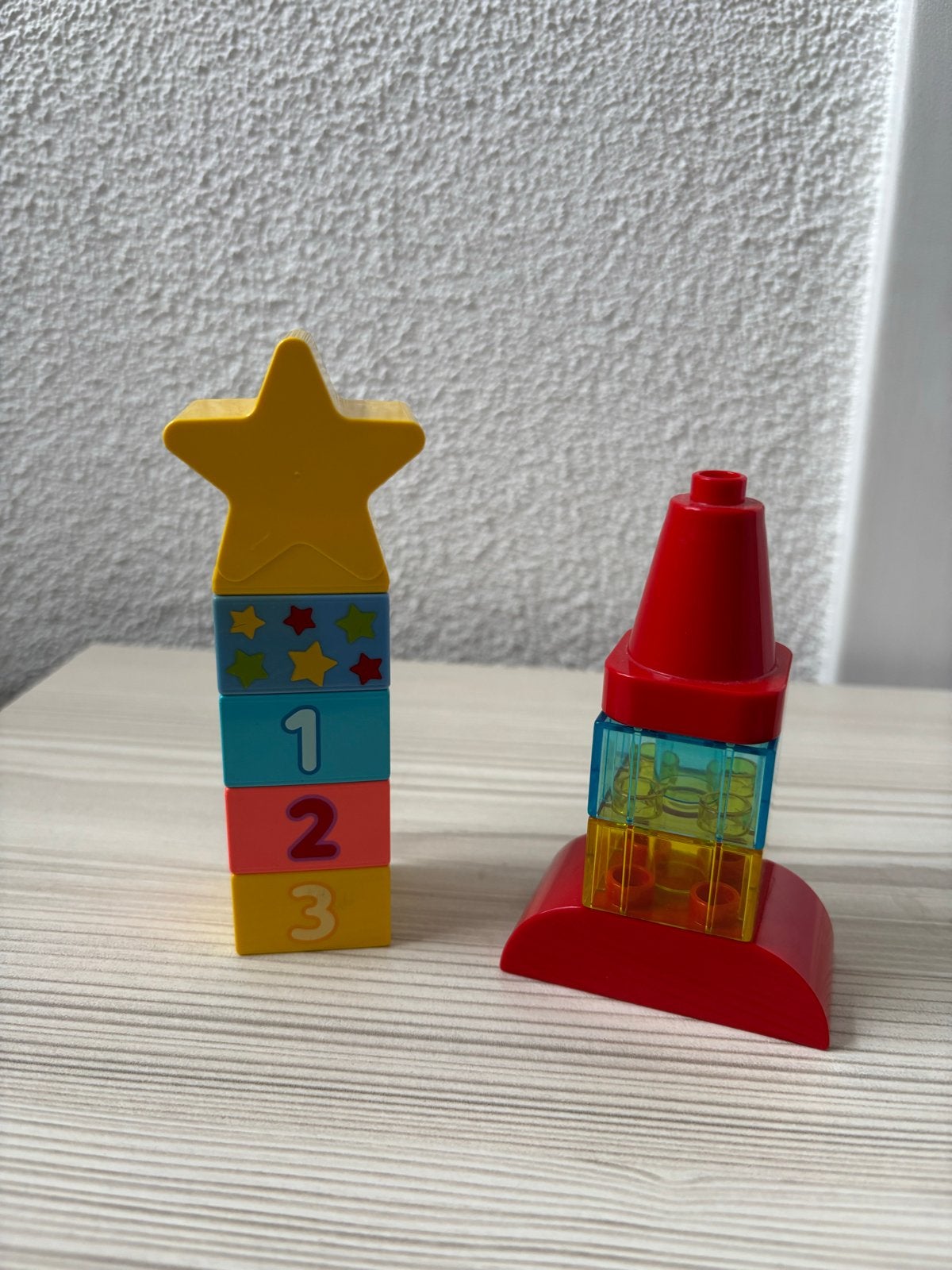 Duplo stapelblokken met ster en kegel, Ophalen of Verzenden, Gebruikt, Duplo