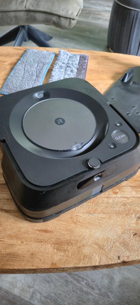 iRobot Braava Jet m6 Robot Dweilrobot met Oplaadstation, IRobot, Ophalen of Verzenden, Zo goed als nieuw, Vloerreiniger