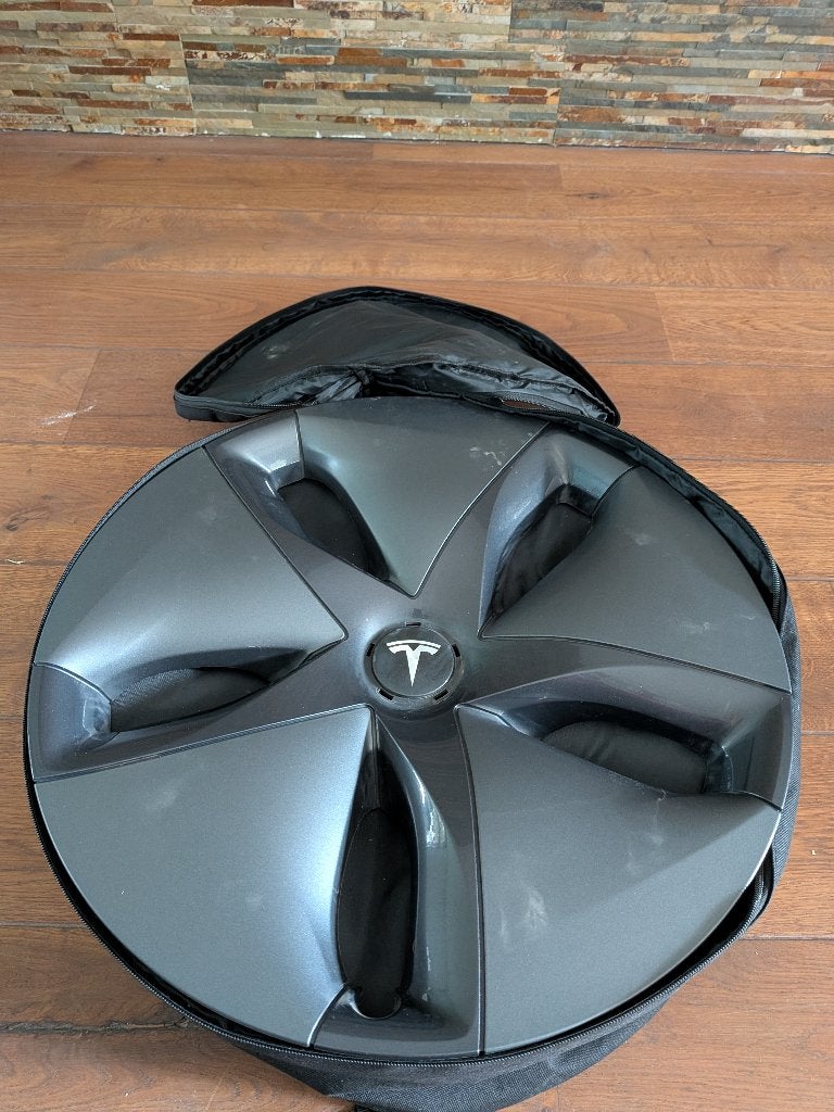 Tesla model 3 Aero Wieldoppen 2 sets van 4, Ophalen of Verzenden, Zo goed als nieuw