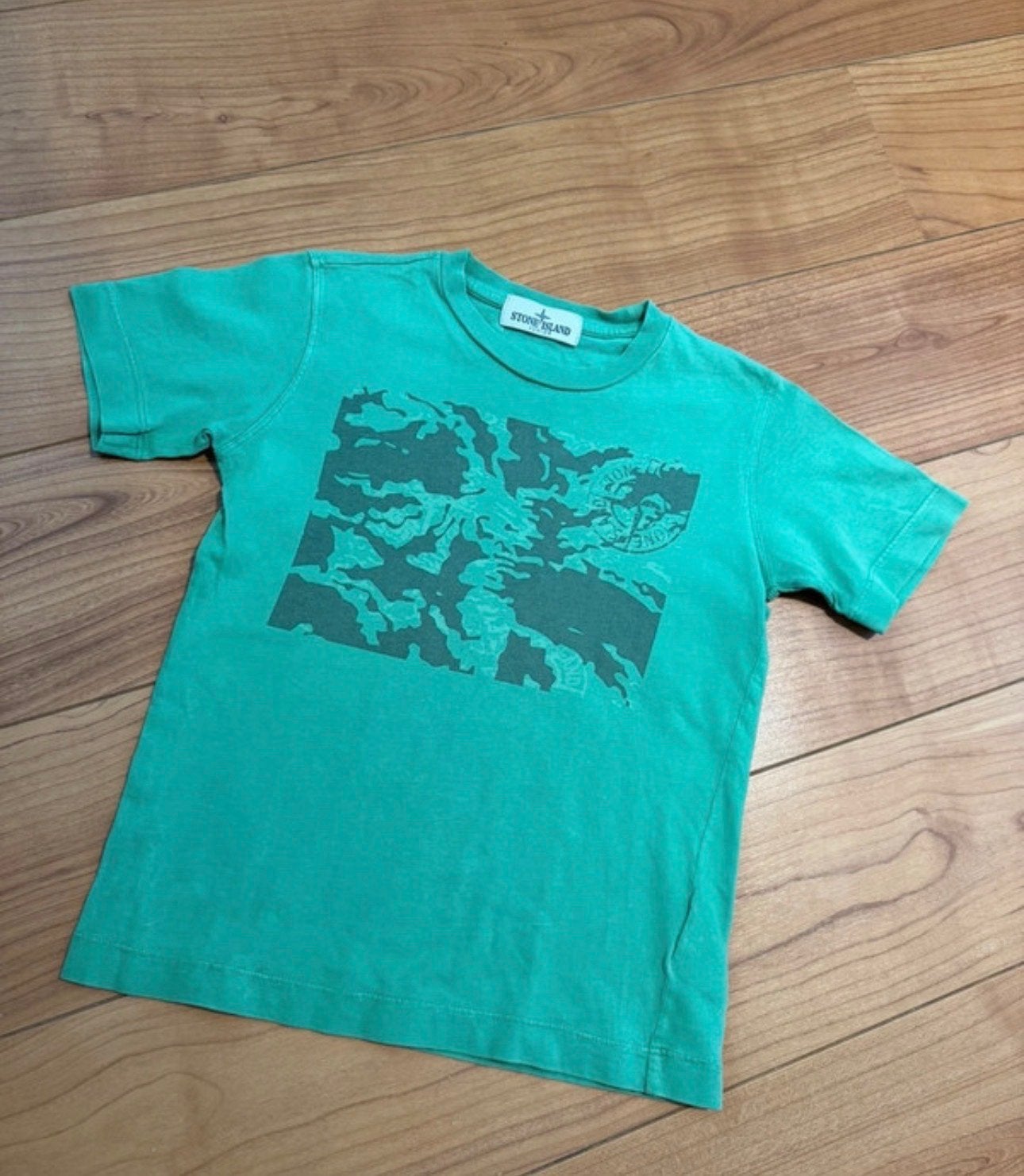 Groen Stone Island T-shirt maat 6 (116), Ophalen of Verzenden, Zo goed als nieuw, Jongen, Shirt of Longsleeve