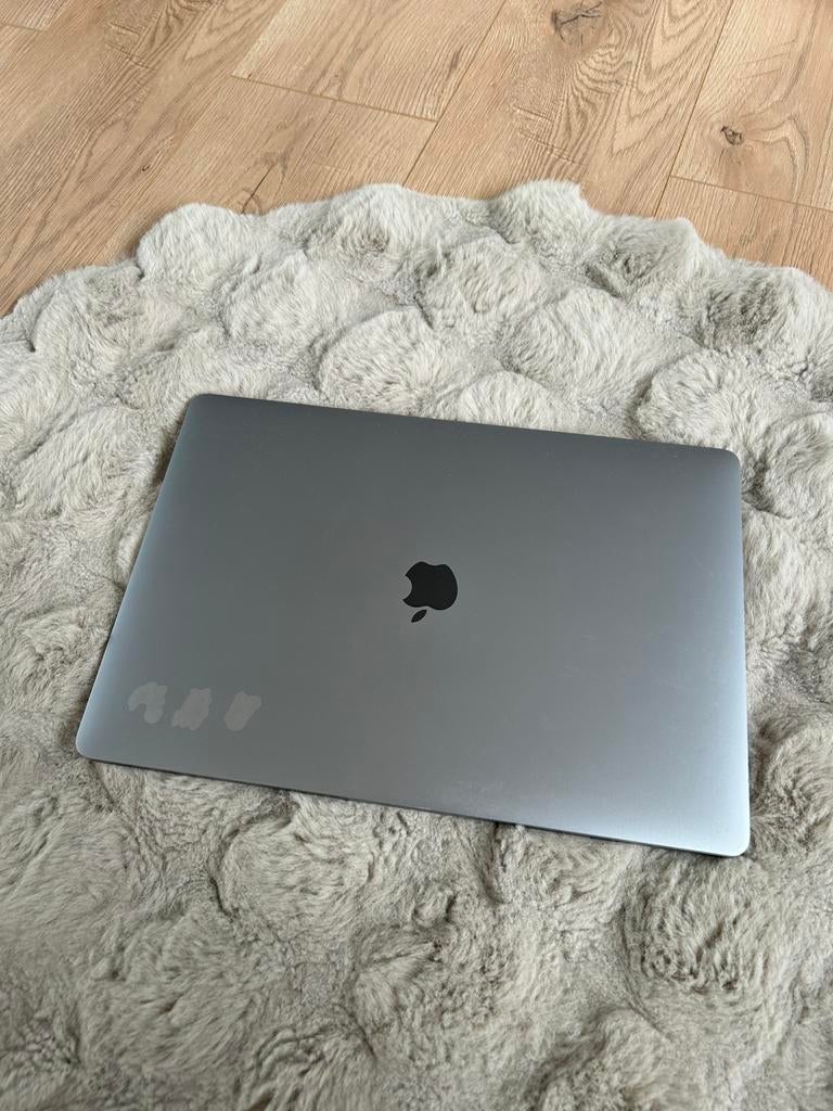 2016 Macbook Pro 15 inch, MacBook Pro, Gebruikt, 256 GB, 2 tot 3 Ghz