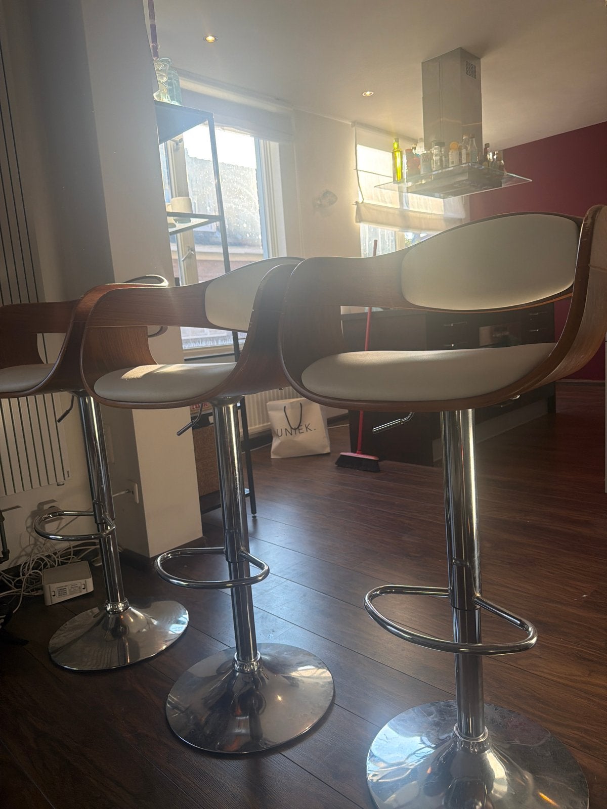 3 x Designer barkrukken voor bar of keukeneiland, Ophalen, Gebruikt, In hoogte verstelbaar, 60 tot 90 cm