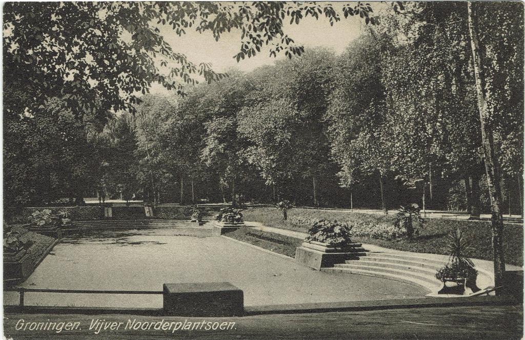 Groningen – Vijver Noorderplantsoen., Ophalen of Verzenden, 1920 tot 1940, Gelopen, Groningen