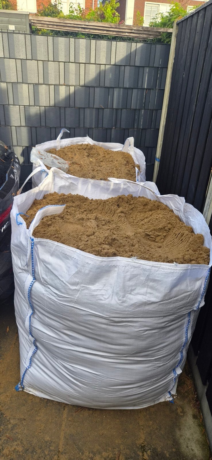 GRATIS: 4 volle big bags met geel zand, Ophalen, Ophoogzand