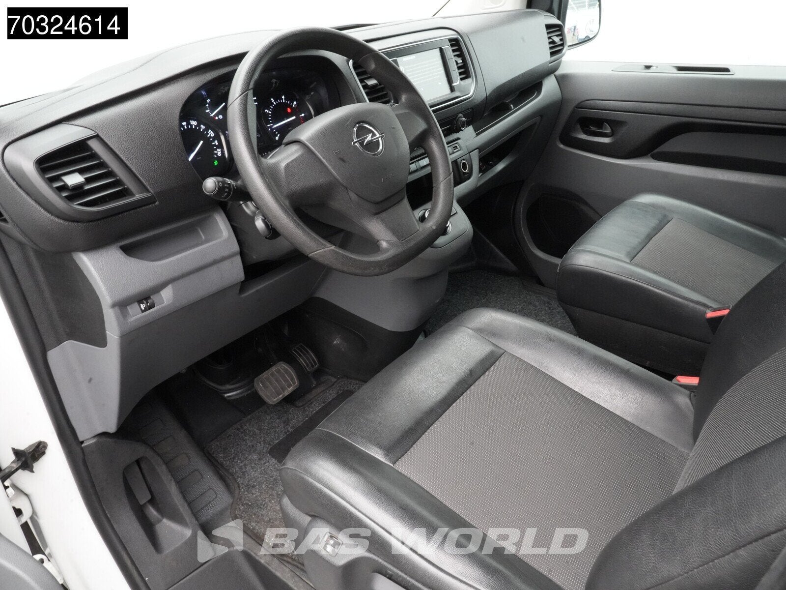 Opel Vivaro 177PK Automaat L3H1 Airco Cruise Parkeersensoren, Stof, Gebruikt, Wit, Bedrijf