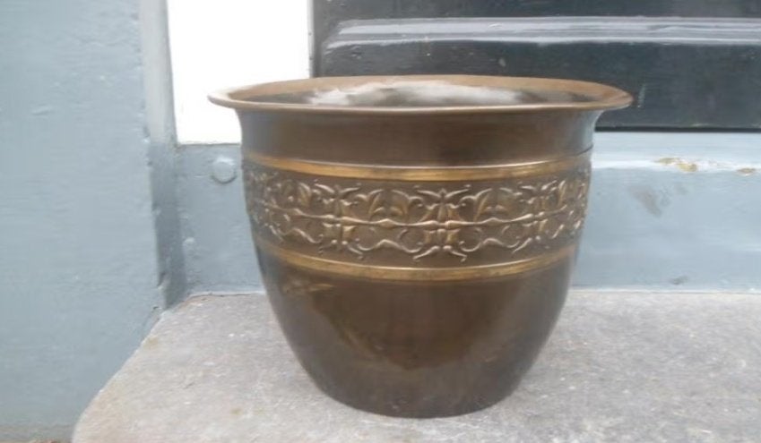 Art Deco gebronsd koperen bloempot cachepot brons 25,5 breed, Antiek en Kunst, Antiek | Koper en Brons, Ophalen of Verzenden, Koper