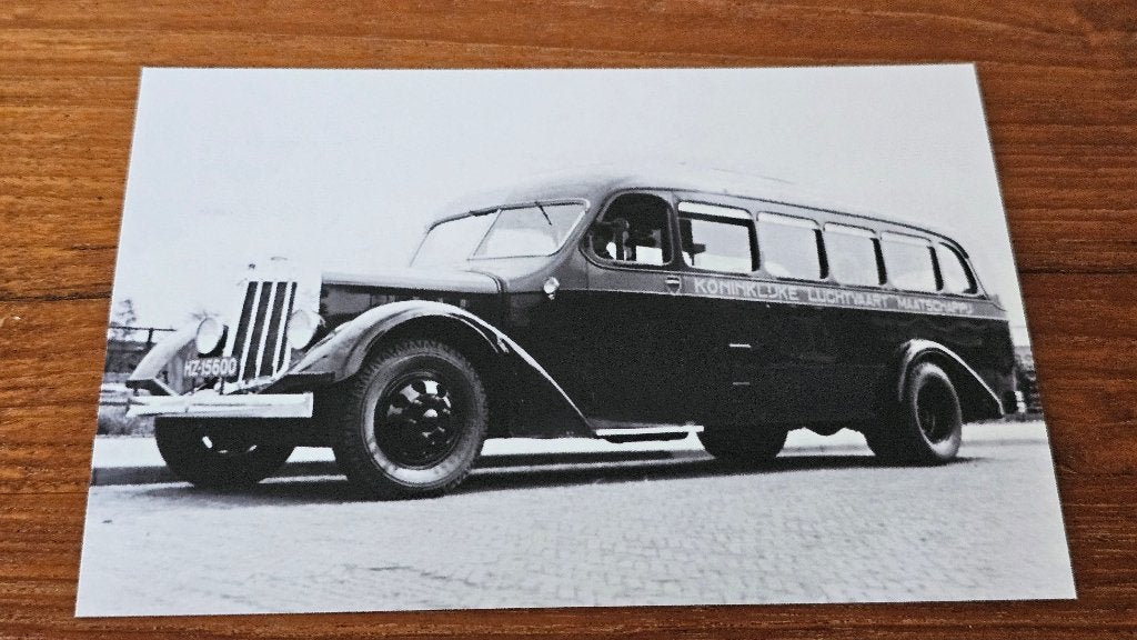 Foto BUS KLM Schiphol 13, Verzenden, Gebruikt, Bus of Metro, Overige typen