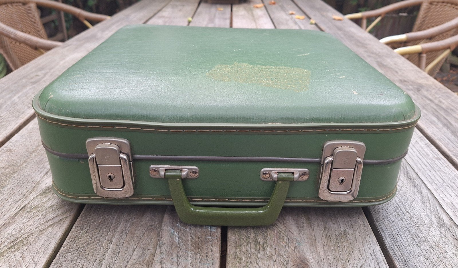 KLM koffertje, groen. Sixties, nette staat., Ophalen of Verzenden, Gebruikt, Minder dan 50 cm, Minder dan 35 cm