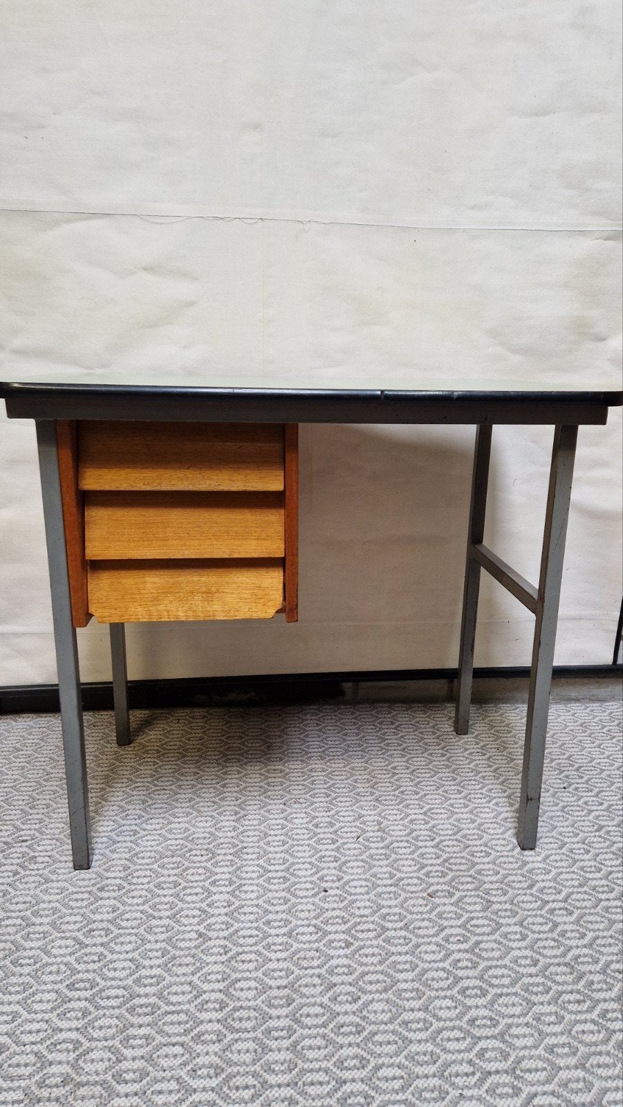 leuk vintage bureau/retro werkplek 76 cm hoog, Ophalen, Huis en Inrichting