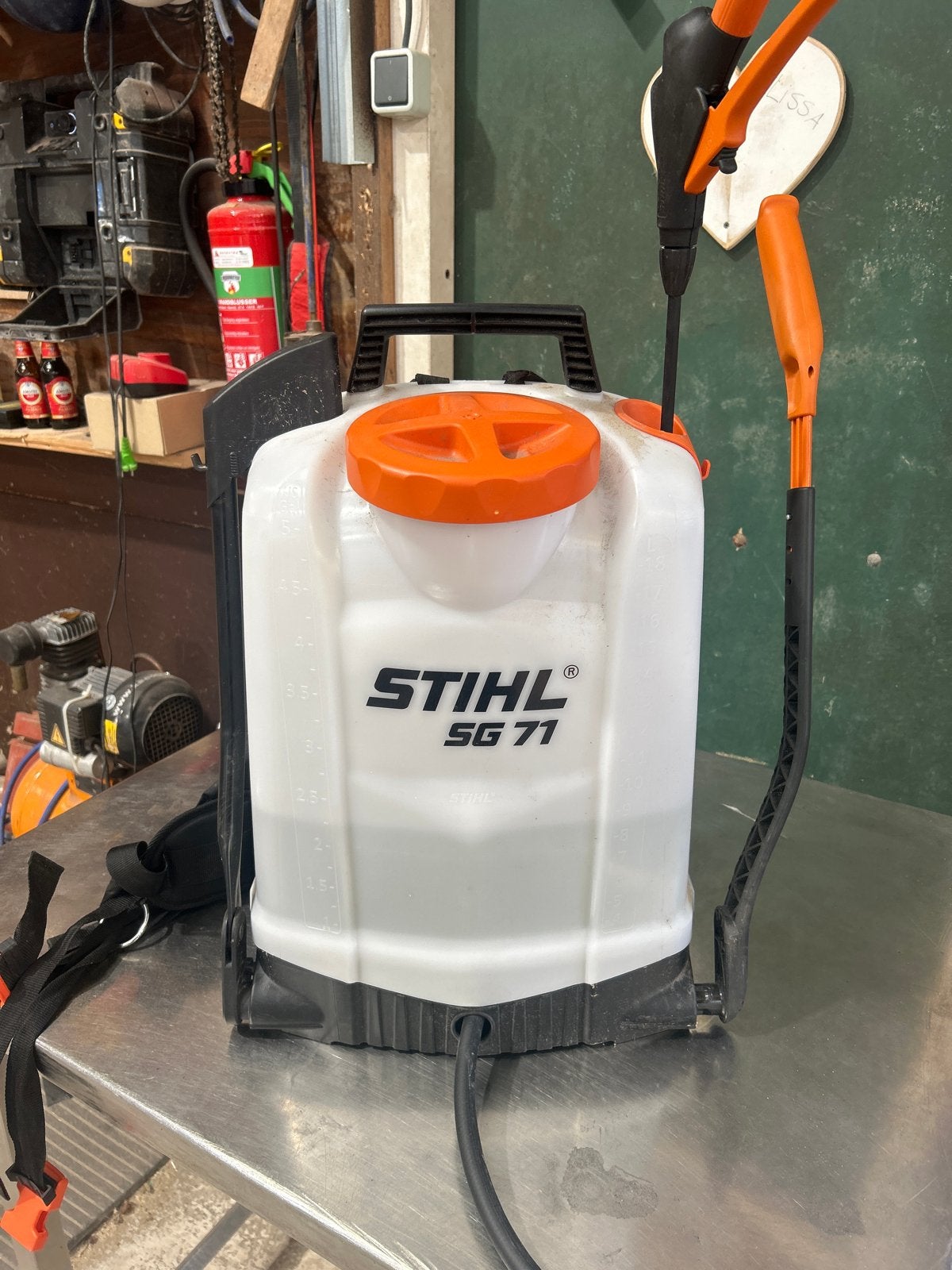 Stihl SG 71 rugsproeier - Zo goed als nieuw, Tuin en Terras, Ophalen of Verzenden, Zo goed als nieuw, Handsproeier