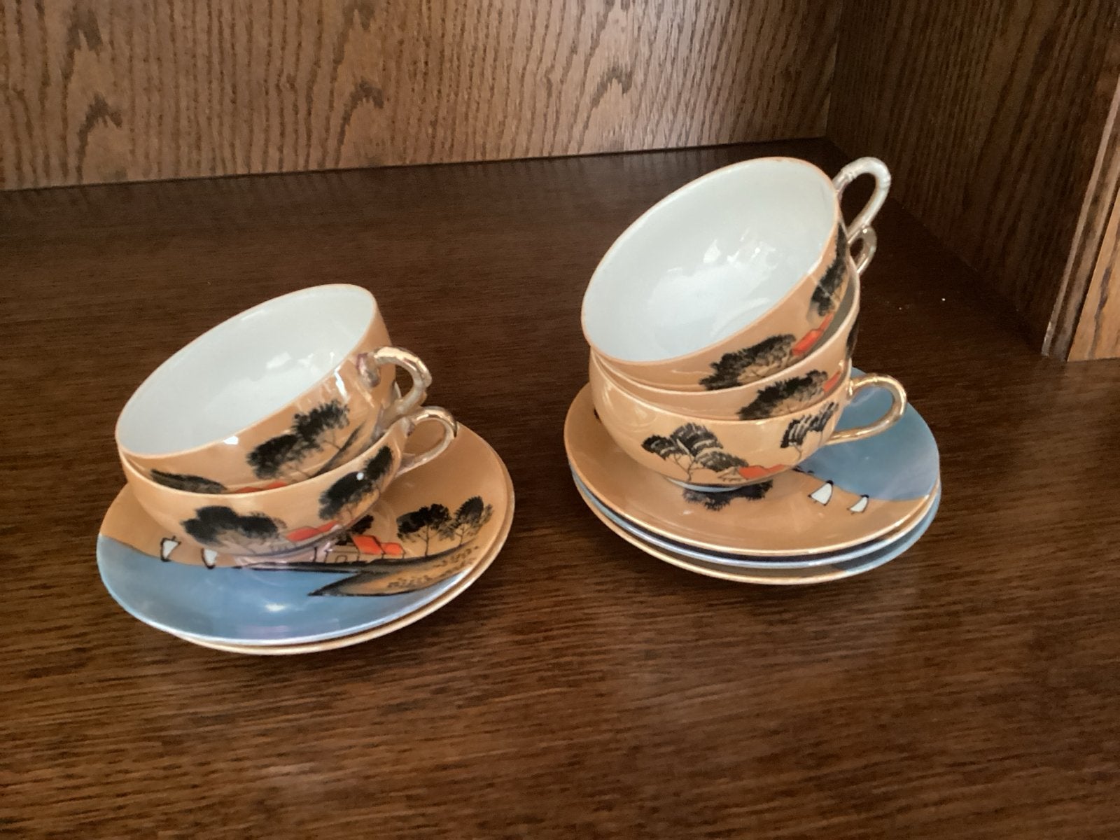 Vintage Japans theeservies met handgeschilderd landschap, Antiek en Kunst, Ophalen of Verzenden