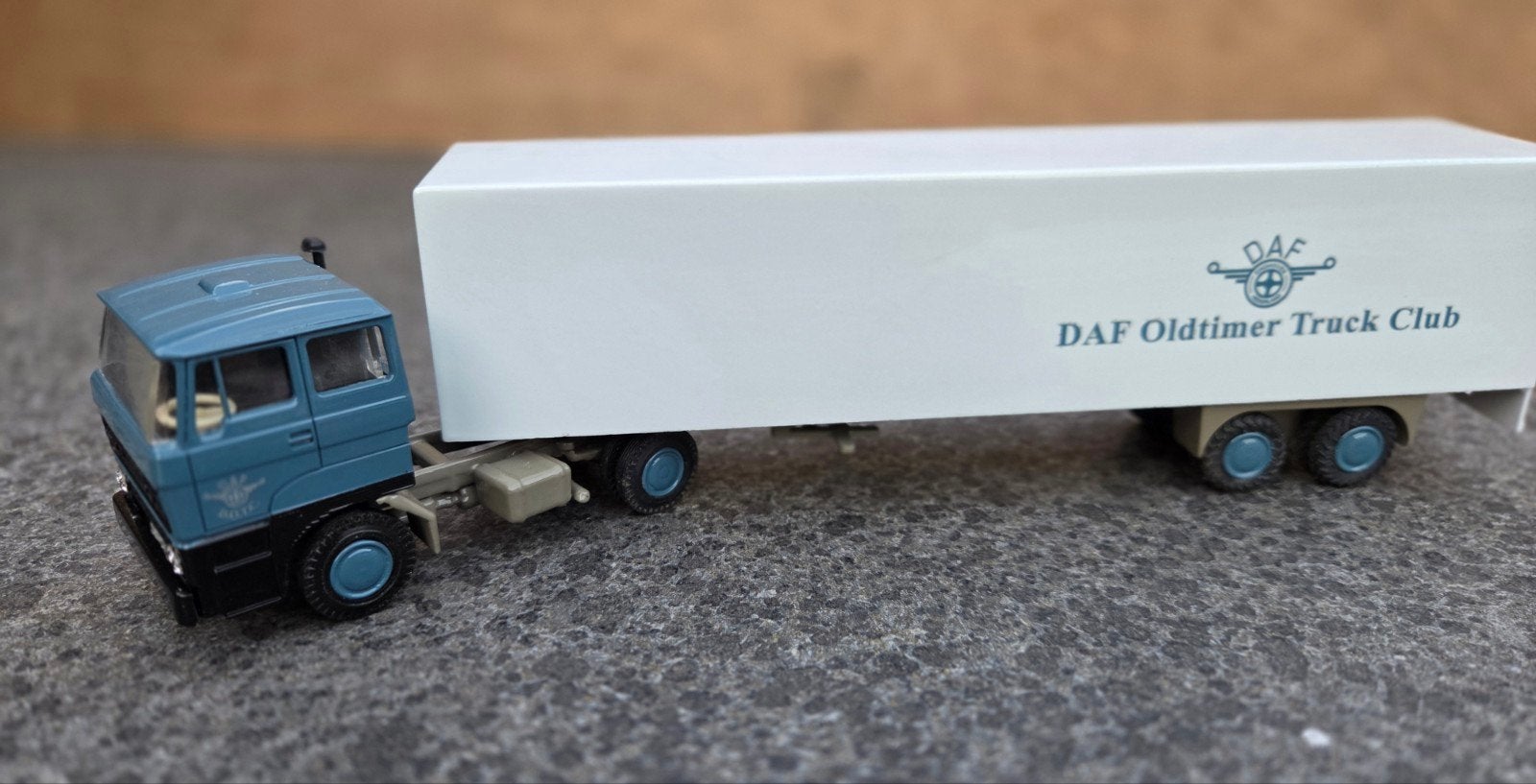 Lion toys daf 2800, Hobby en Vrije tijd, Ophalen of Verzenden, Zo goed als nieuw, Bus of Vrachtwagen, Lion Toys