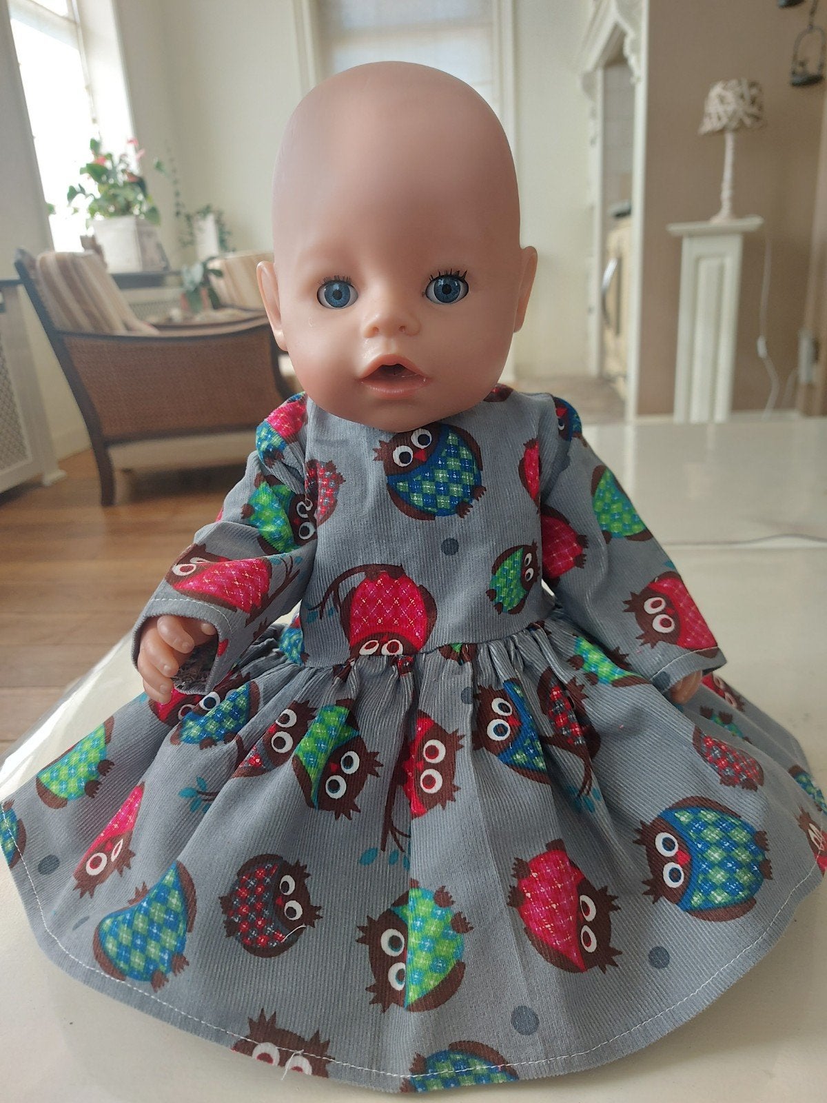 Zwierjurk corduroy uil baby born pop 43cm, Ophalen of Verzenden, Nieuw, Jongetje of Meisje