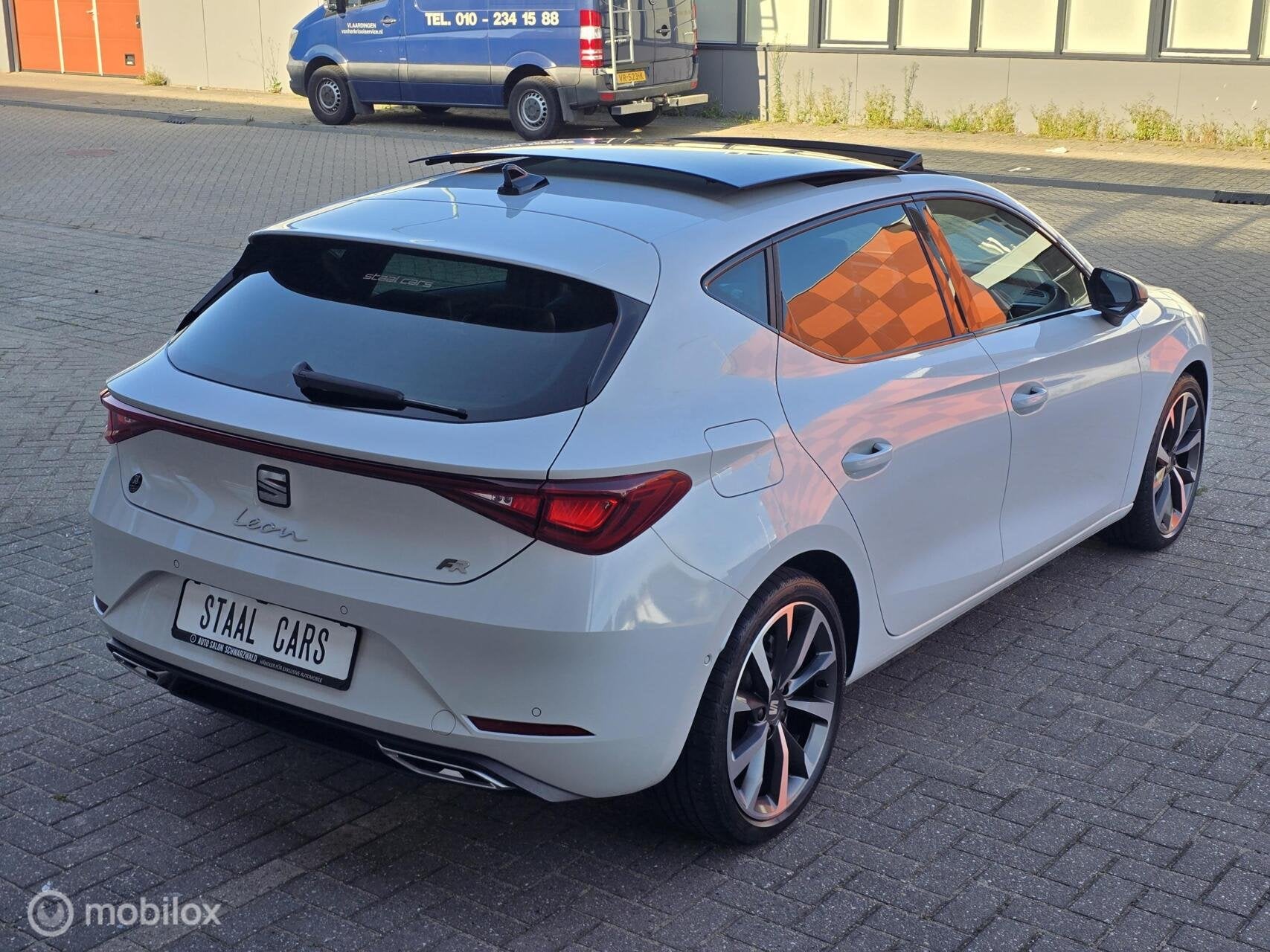 Seat Leon 1.5eTSI FR/DSG/PANO/150PK, 1272 kg, Stof, 680 kg, 4 cilinders