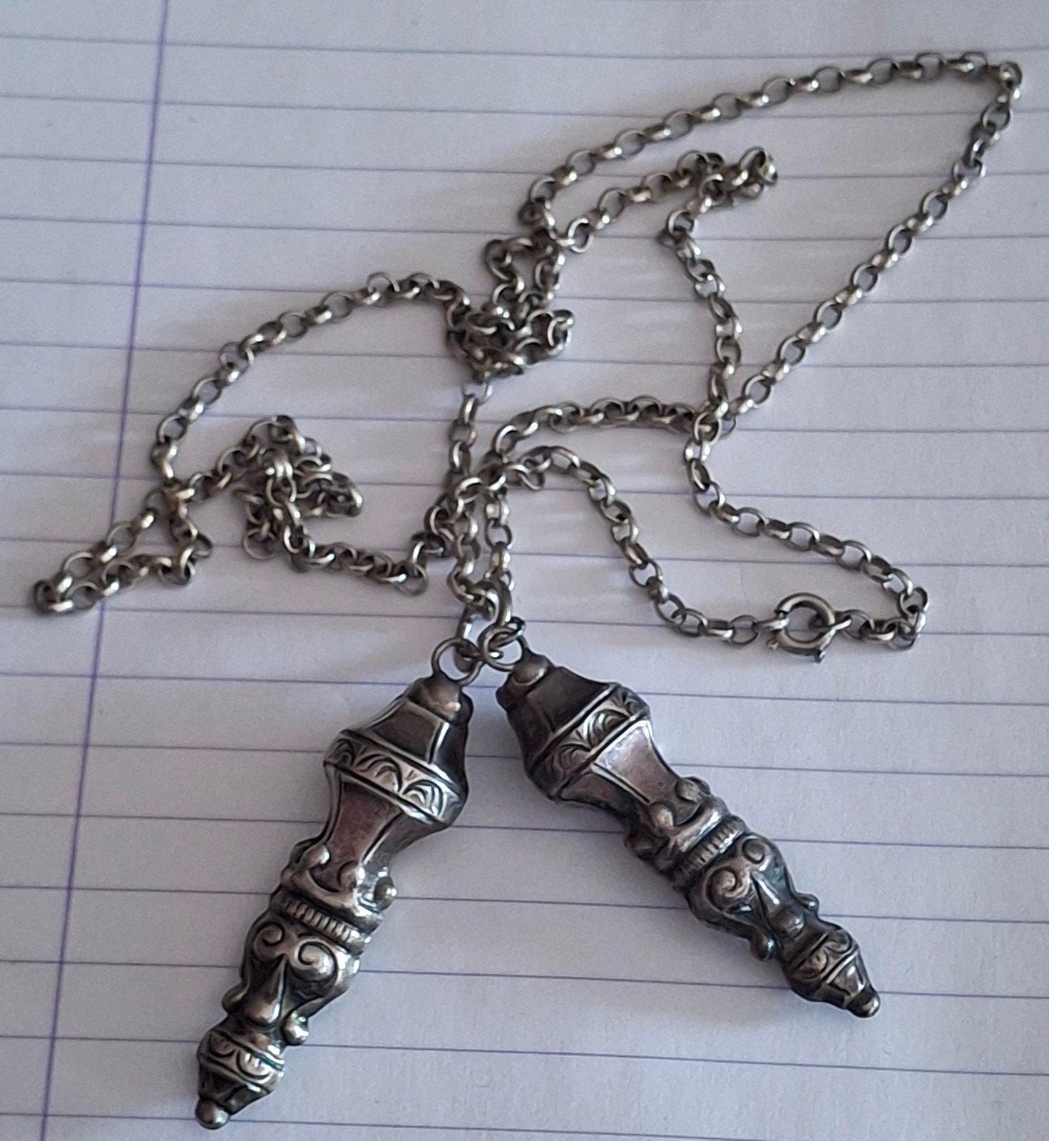 Zilveren ketting met hangers, 75 cm lang, gemerkt, Met hanger, Gebruikt, Ophalen of Verzenden, Zilver