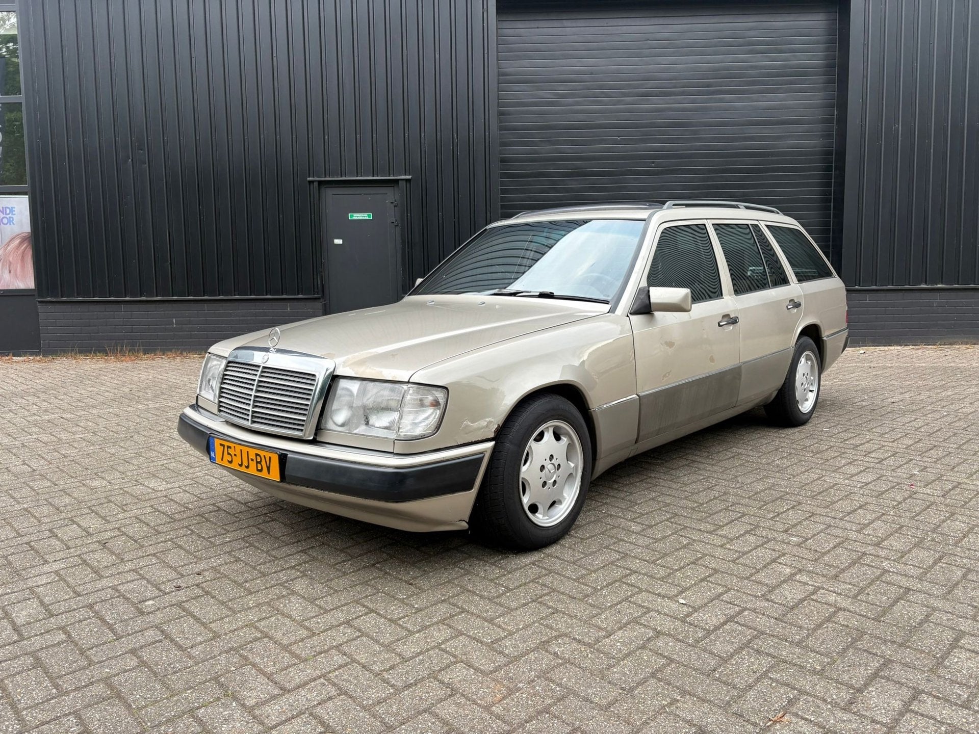 Mercedes-Benz 200-500 (W124) Combi 230 TE NW APK, Auto's, Automaat, Achterwielaandrijving, Gebruikt, 4 cilinders