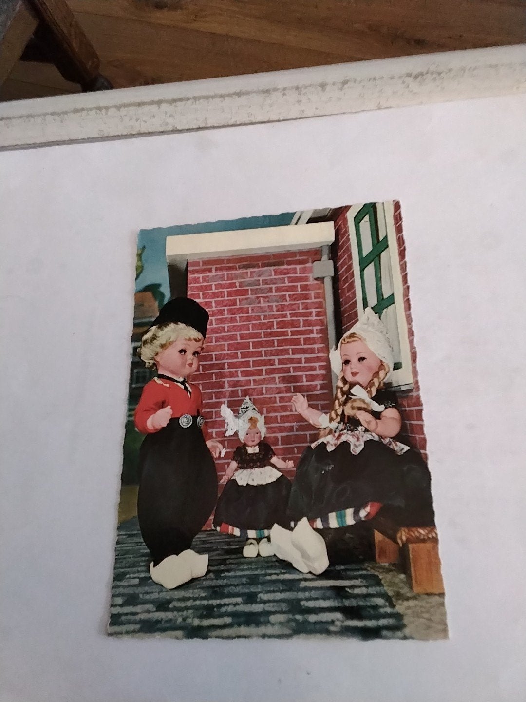 poppen in klederdracht.  "DOVINA", Ophalen of Verzenden, 1940 tot 1960, Gelopen
