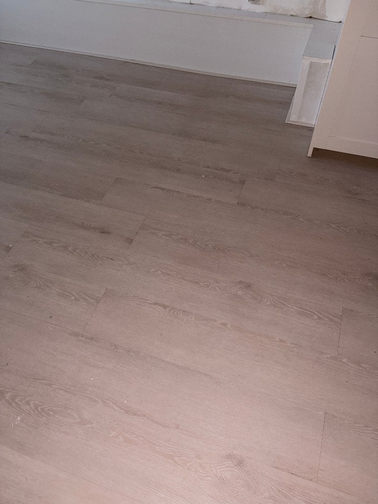 Gratis laminaat/klikvloer grijs eiken, zelf uitbreken, Ophalen, Gebruikt, 50 tot 150 cm, 10 m² of meer