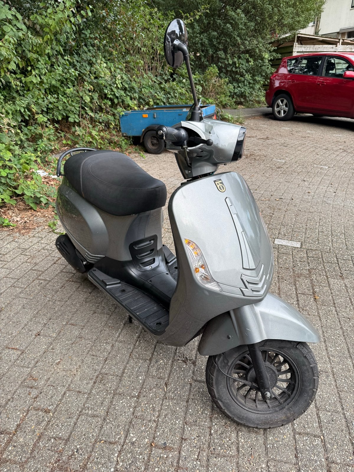 Btc Riva Scooter - 2020 Grijs, Goed Onderhouden, Ophalen, Gebruikt, Benzine, SYM