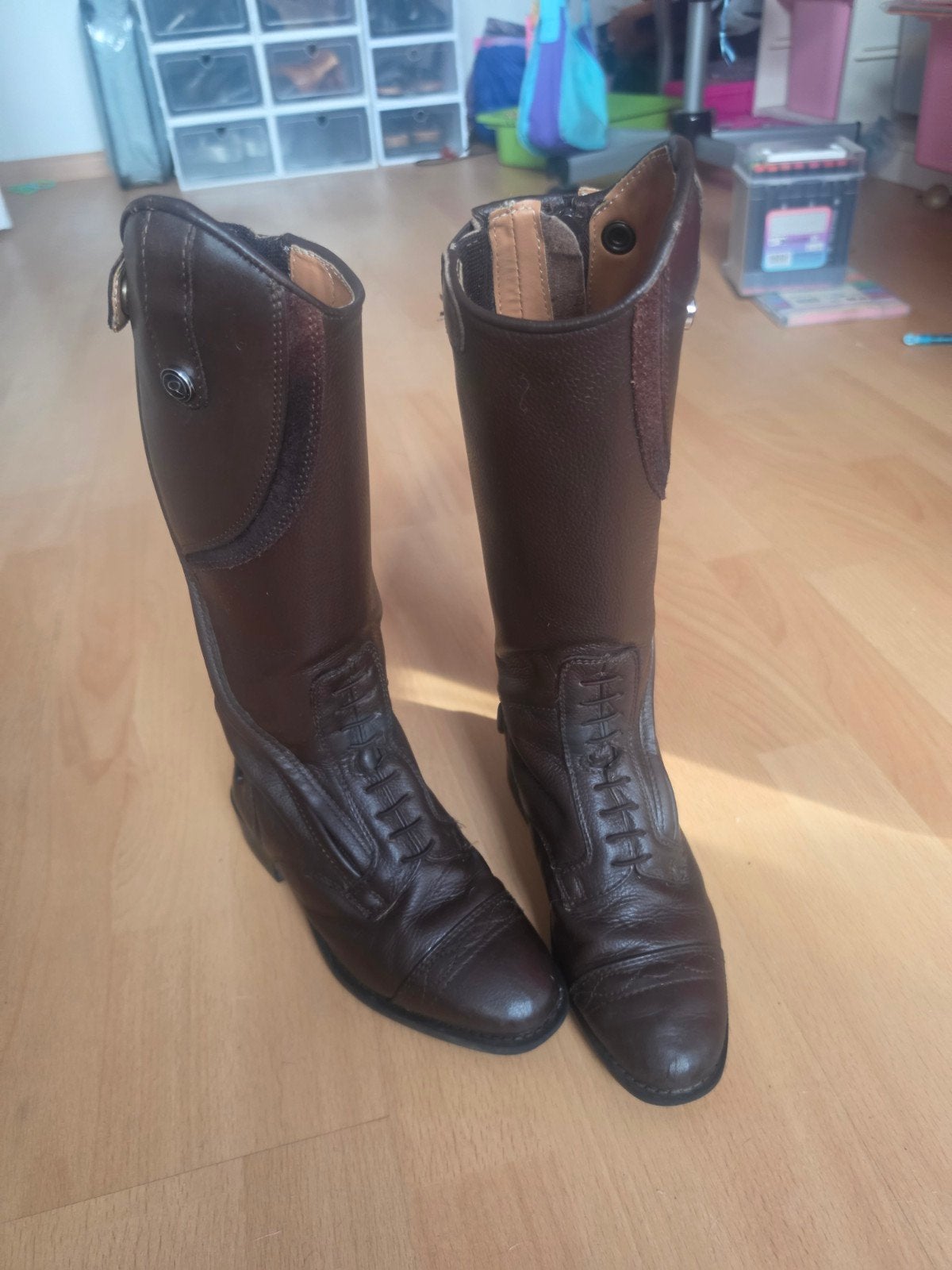 bruine leren tamar QHP  paardrijlaarzen mt 33, Dieren en Toebehoren, Ophalen of Verzenden, Zo goed als nieuw, Dressuur, Schoeisel