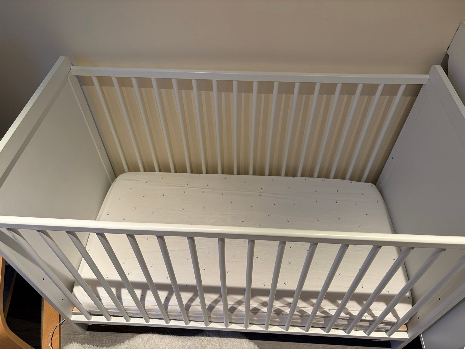 Ledikant 120 x 60; met Aerosleep matras en hoes - 3 hoogtes, Ophalen, Verstelbaar, Wit, 190 cm of minder
