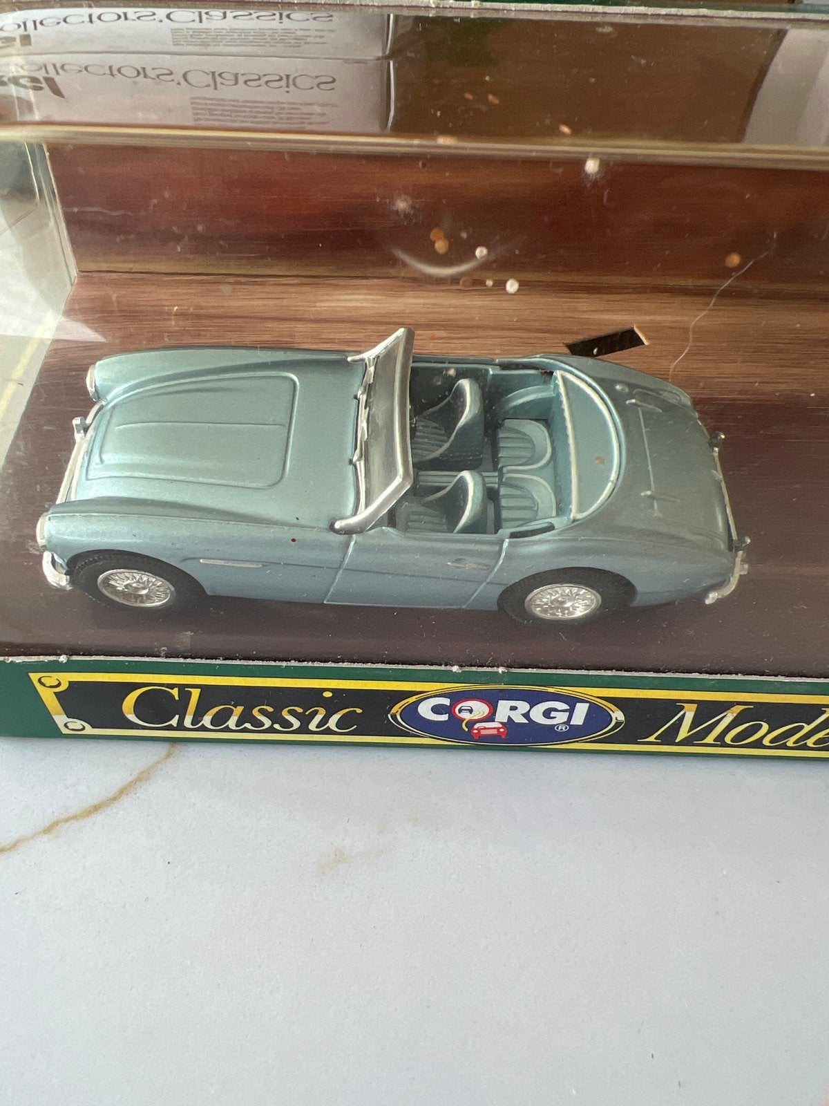 Corgi Classic Model Auto - Zo goed als nieuw, Ophalen of Verzenden, Zo goed als nieuw, Auto