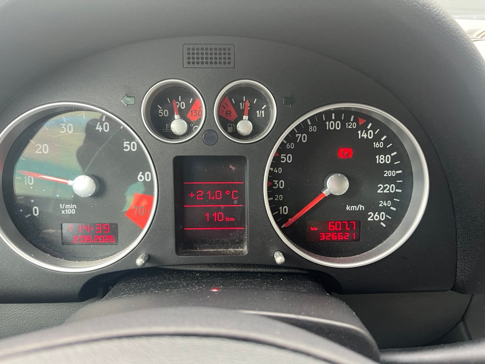 Foto 15 van Audi TT 1.8 T Coupe 132KW 1999 Grijs