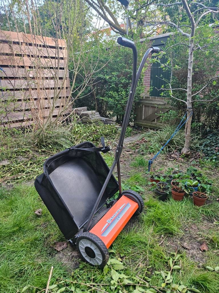 Husqvarna 54 Handgrasmaaier met opvangbak, Tuin en Terras, Grasmaaiers, Gebruikt, Handgrasmaaier, Ophalen of Verzenden, Opvangzak