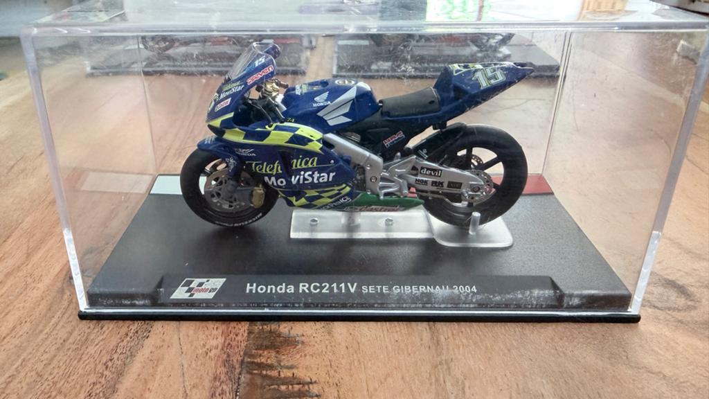 Honda RC211V Sete Gibernau 2004 Schaalmodel 1:24, Hobby en Vrije tijd, Modelauto's | 1:32, Zo goed als nieuw, Overige typen, Overige merken