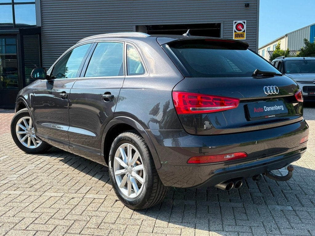 Audi Q3 1.4 TFSI Pro Line TREKHAAK ! GARANTIE APK 150PK, Auto's, 1800 kg, 4 cilinders, 150 pk, Automatische klimaatregeling