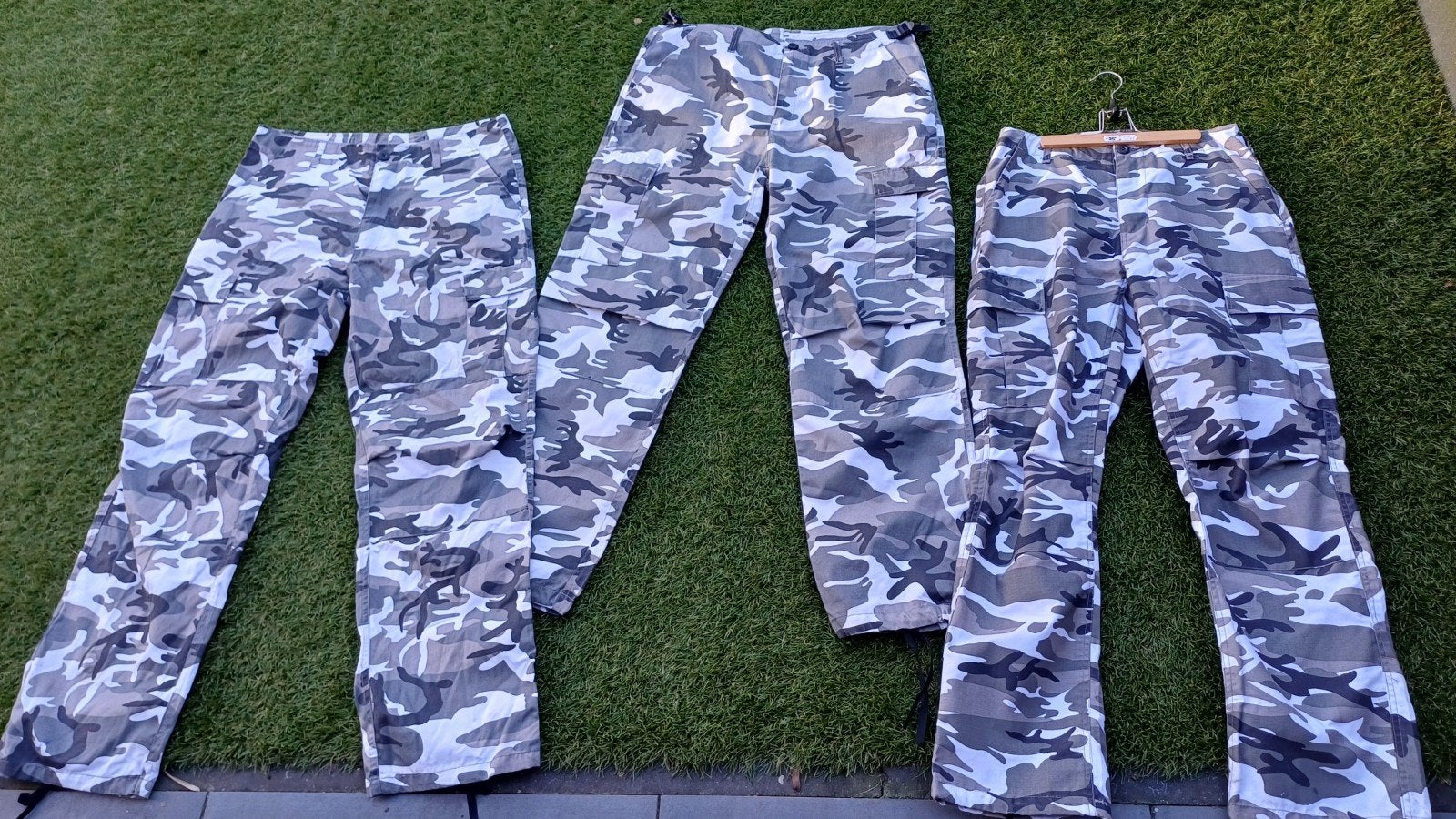 CAMOUFLAGE BROEKEN IN S-M-L> KLEED-TIP, Verzamelen, Ophalen of Verzenden, Landmacht, Nederland, Kleding of Schoenen