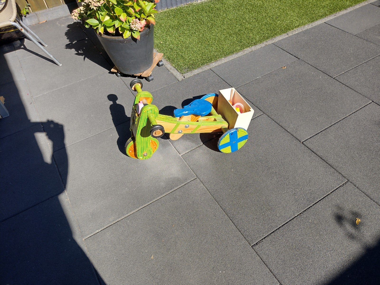 Houten loopfiets met aanhanger - gratis afhalen, Ophalen of Verzenden, Gebruikt, Loopfiets