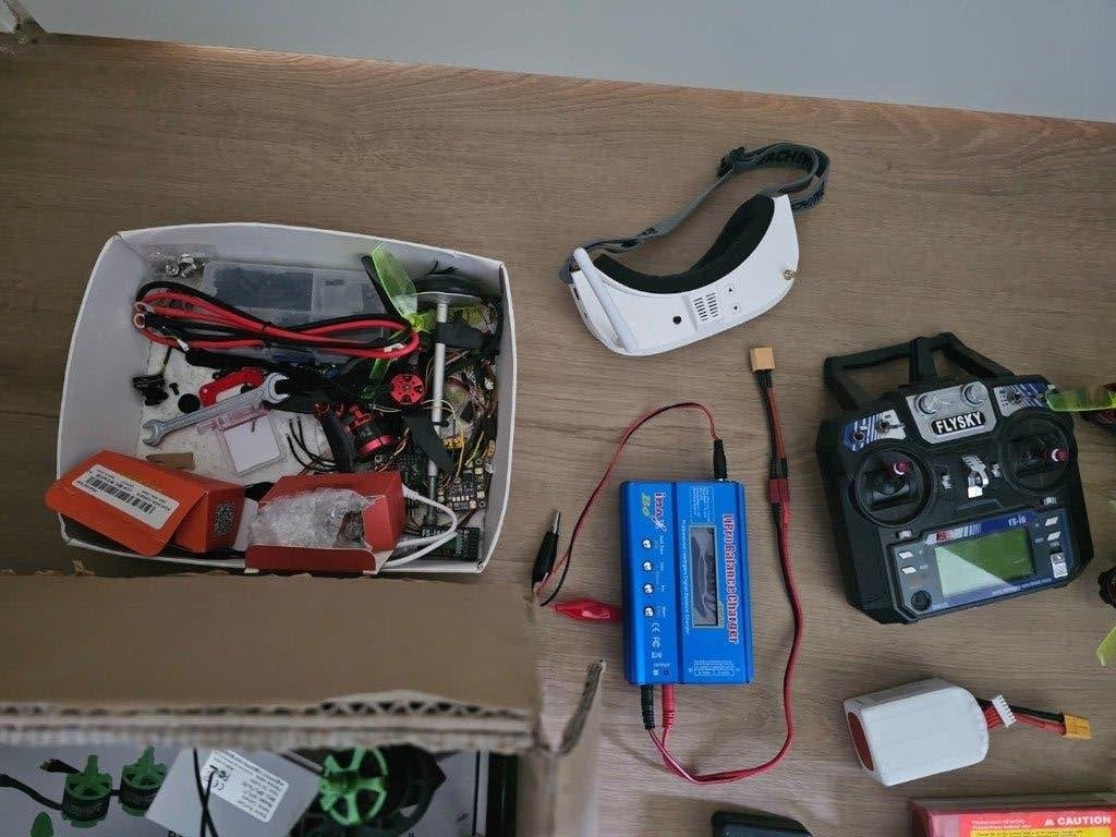 Complete FPV drone set met veel extra's, Gebruikt, 100 tot 1000 meter, Overige merken, Ophalen of Verzenden