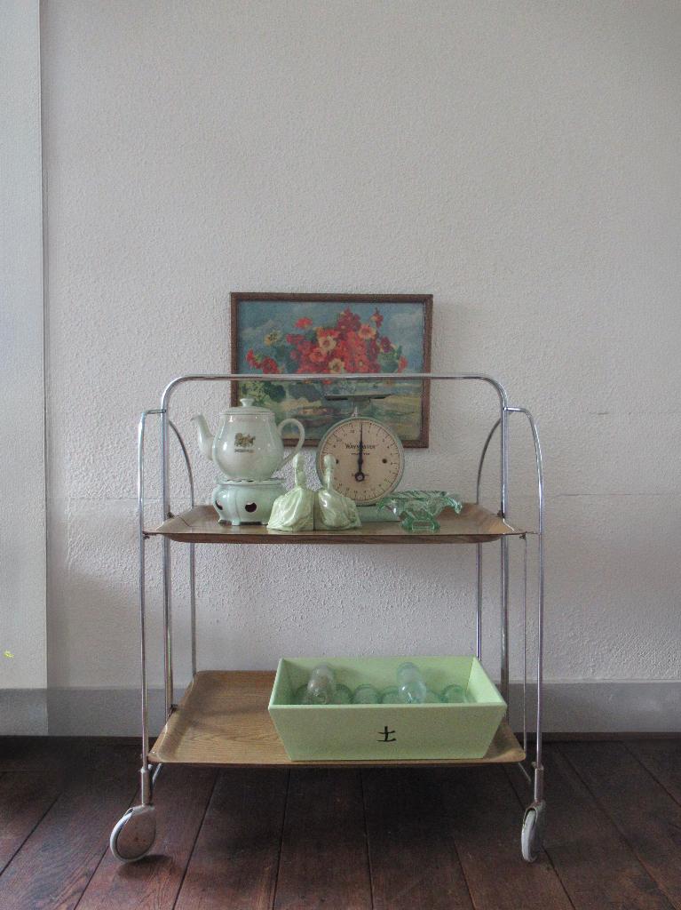 ~ oude theewagen, vintage, bricbracbrocante ~, Ophalen