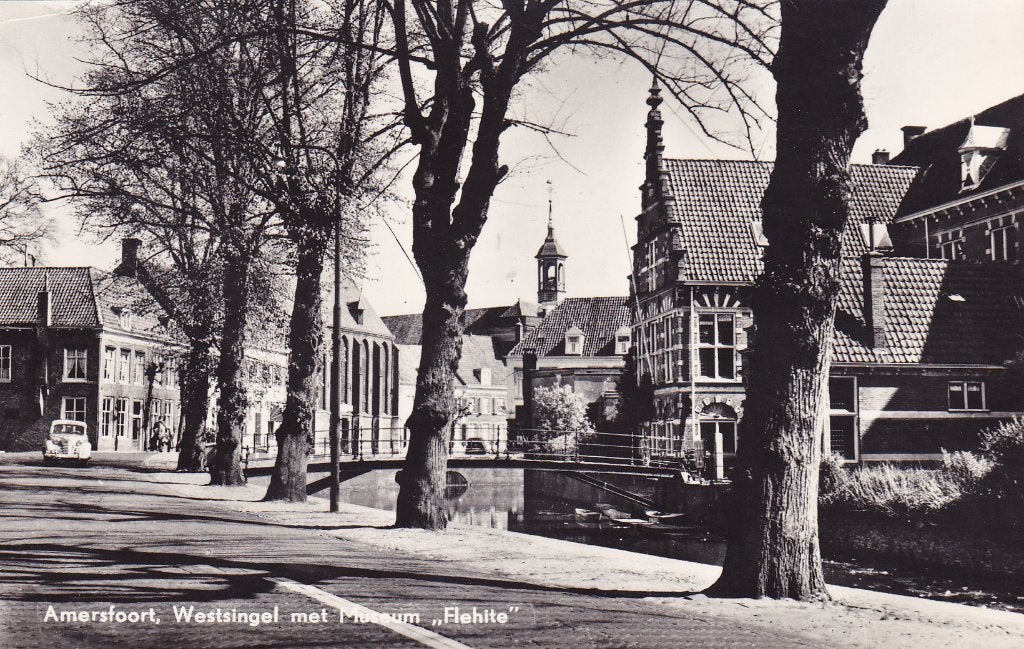 Amersfoort, Ansichtkaart. Westsingel met Museum "Flehite", Ophalen of Verzenden, 1960 tot 1980, Ongelopen, Utrecht