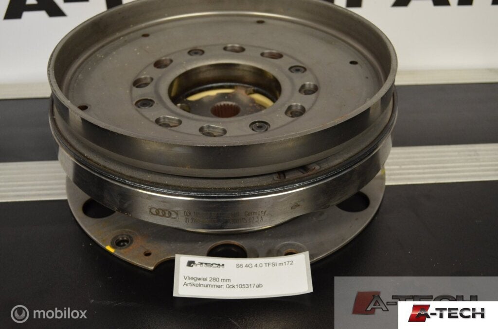 Vliegwiel Audi A6 C7 A4 8W ('11-'18) 0ck105317ab, Auto-onderdelen, Transmissie en Toebehoren, Audi, Gebruikt, Audi, Ophalen of Verzenden