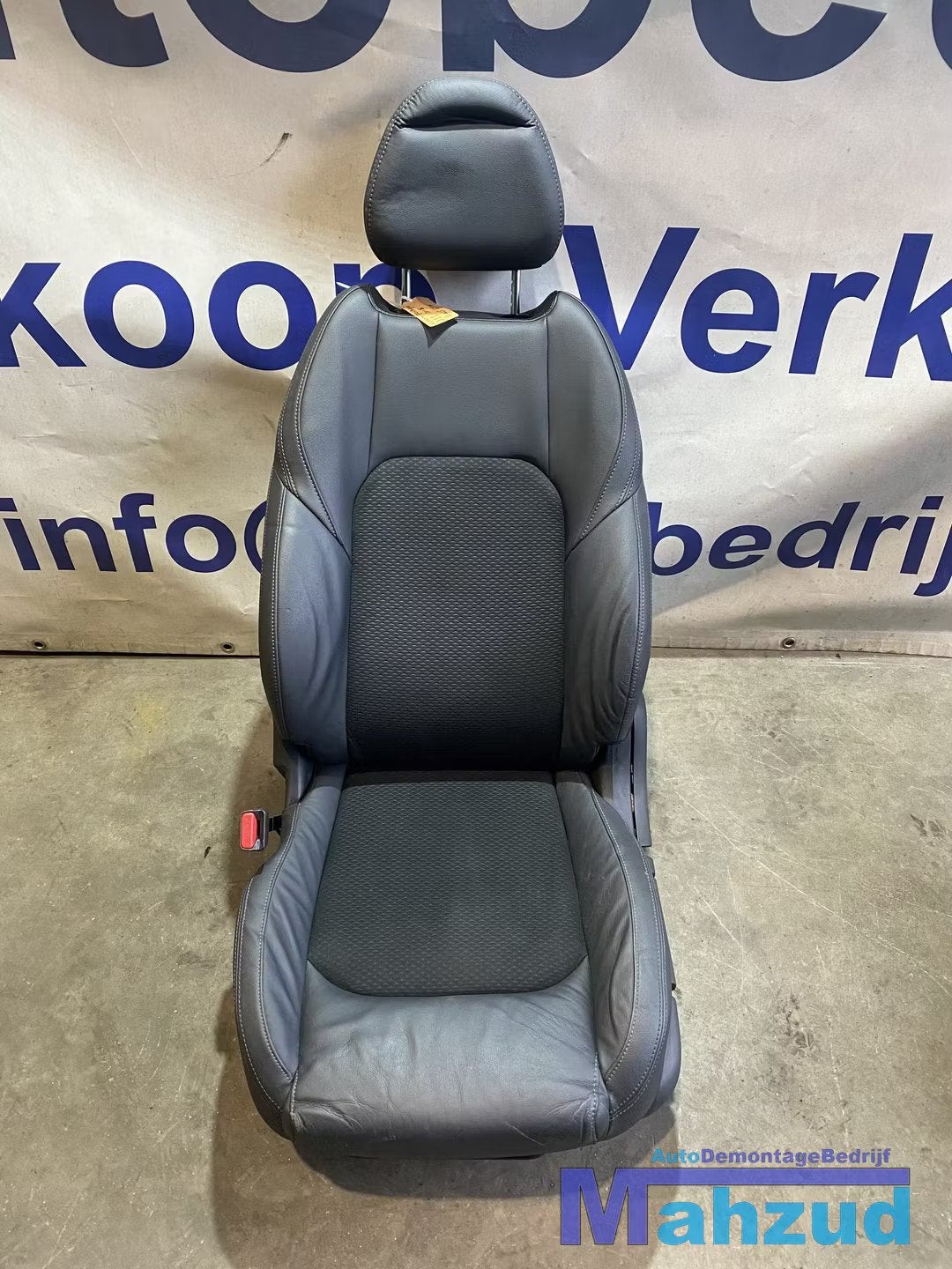 NISSAN QASHQAI 2 J11 Links voor stoel bestuurderstoel 2013-2, Auto-onderdelen, Takashima 1-chome 1-1
220-8686  Yokohama, Ophalen of Verzenden
