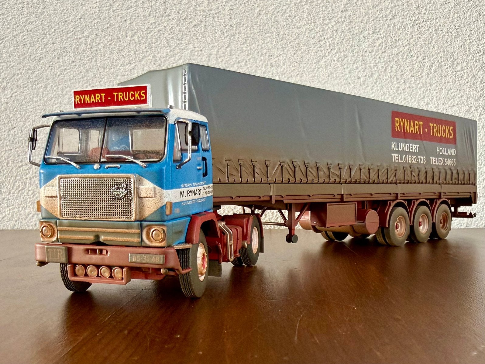 Tekno Models: Rynart Trucks, Volvo F88 “Dirt sand”,nr: 18/25, Hobby en Vrije tijd, Modelauto's | 1:50, Ophalen of Verzenden, Zo goed als nieuw