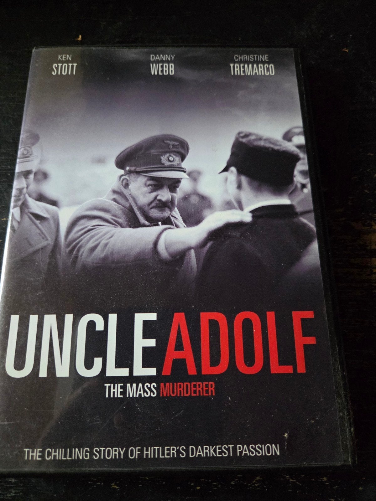 Uncle Adolf, Vanaf 16 jaar, Ophalen of Verzenden, Zo goed als nieuw, Oorlog of Misdaad