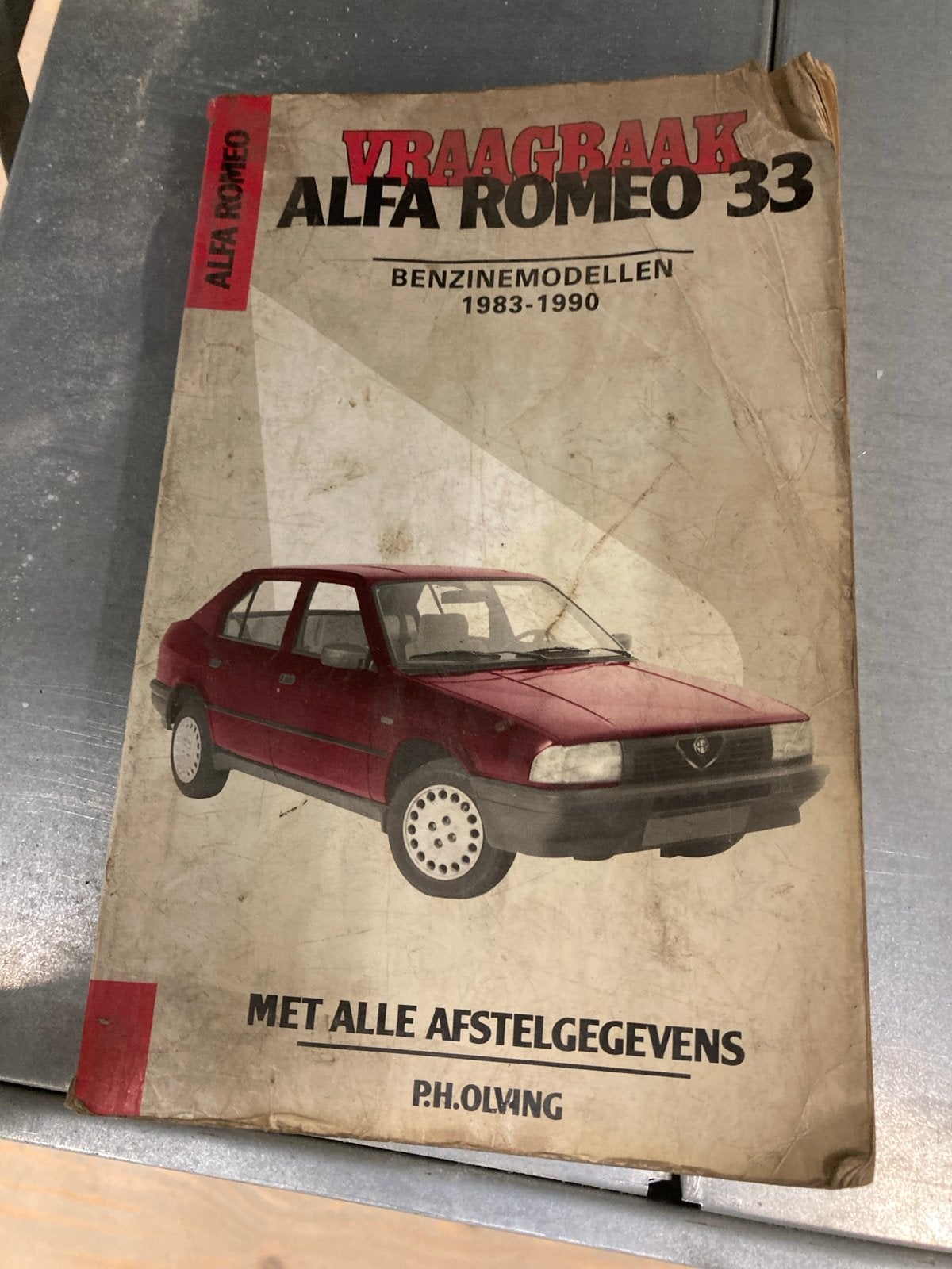 Vraagbaak Alfa Romeo 33 Benzine modellen 1983-1990, Ophalen of Verzenden, Gelezen, Alfa Romeo