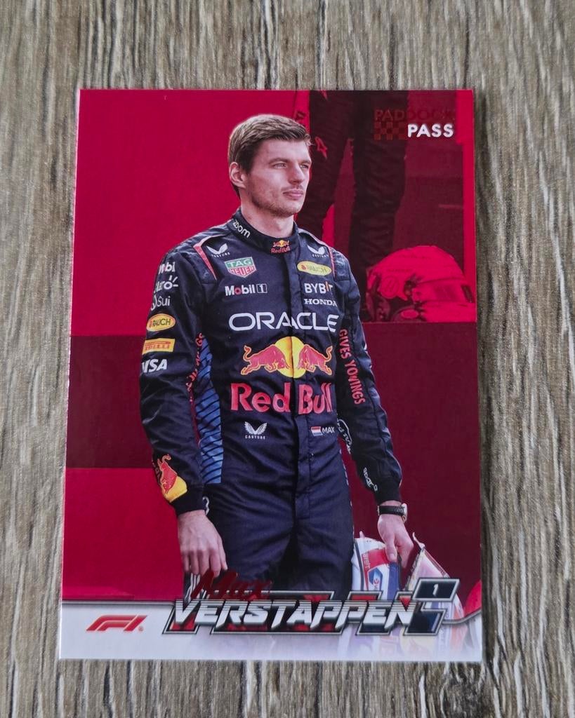 TE KOOP: Topps Paddock Pass 2024 | Red | Verstappen, Verzamelen, Automerken, Motoren en Formule 1, Ophalen of Verzenden, Nieuw