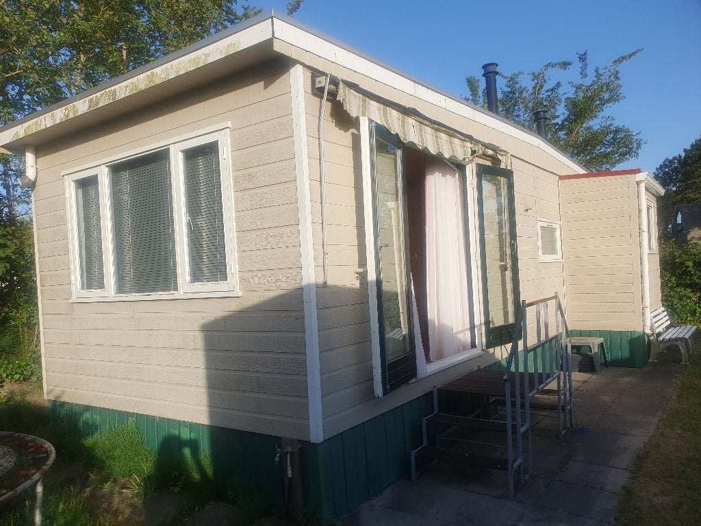 Stacaravan te koop (3 slaapkamers), Tot en met 4