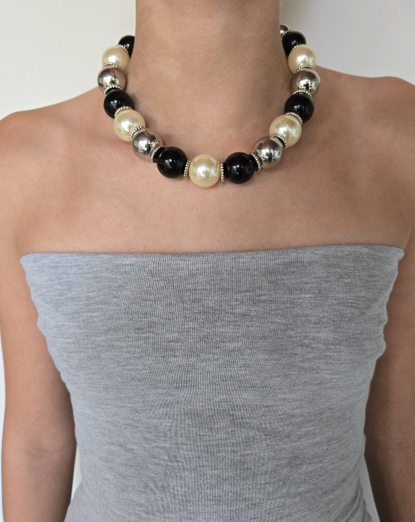 Chunky statement ketting Trendy Grote kralen zwart grijs wit, Sieraden, Tassen en Uiterlijk, Overige materialen, Verstelbaar, Overige kleuren