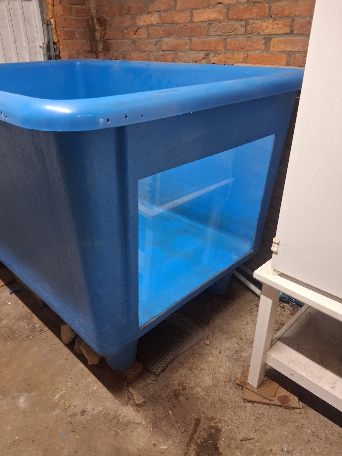 quarantaine bak met raam, Ophalen, Leeg aquarium