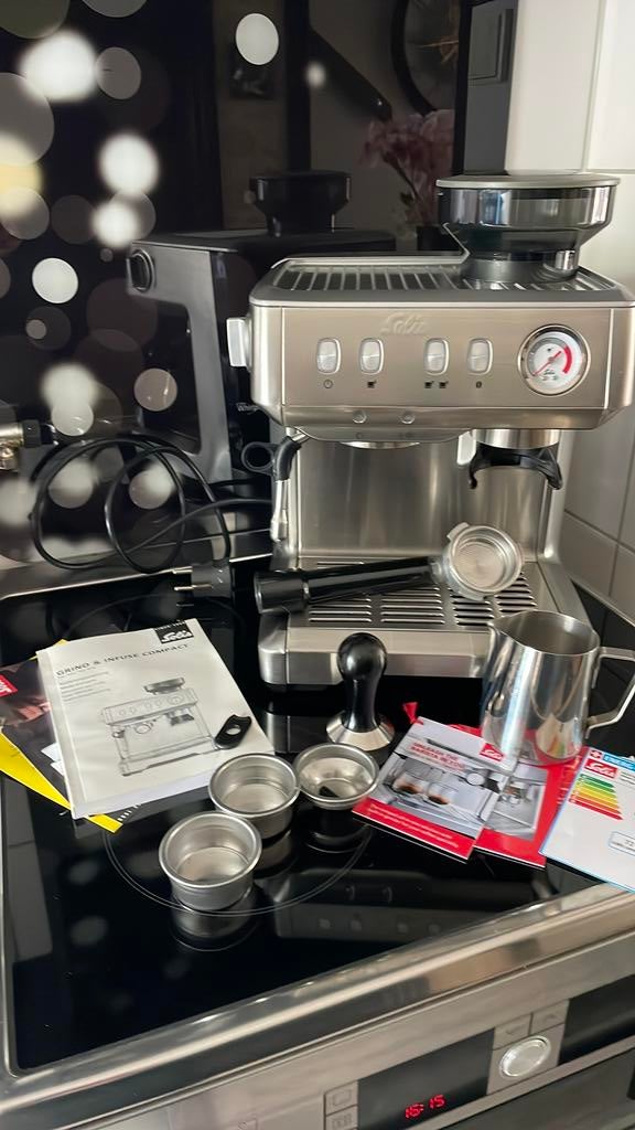 Solis Espressomachine Grind&Infuse compact, Ophalen of Verzenden, Zo goed als nieuw