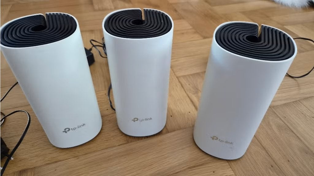 ZGAN TP-Link Wi-Fi mesh system. AC1200 Deco M4R, Ophalen of Verzenden, Zo goed als nieuw, Router met modem, TP-Link