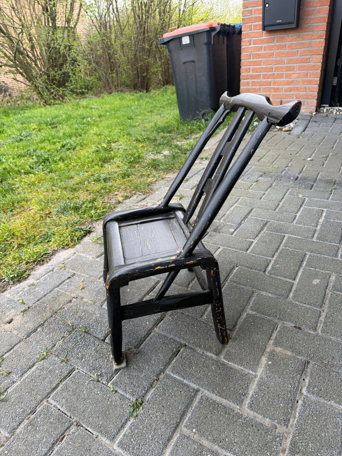 Antieke Chinese stoel - Zwart gelakt hout, Antiek en Kunst, Antiek | Meubels | Stoelen en Banken, Ophalen of Verzenden