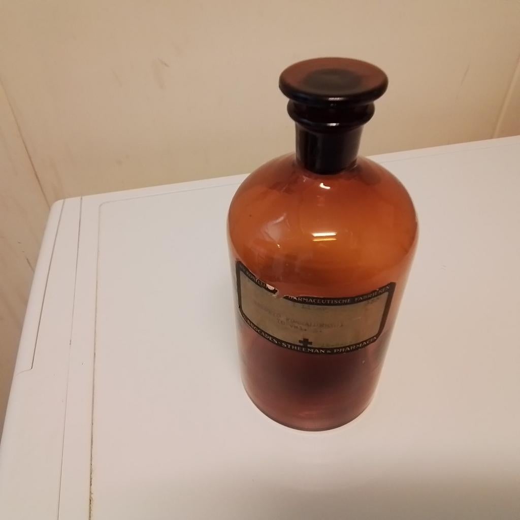Amberkleurige apothekers stopfles 1000 ml, uit 1955, Ophalen of Verzenden